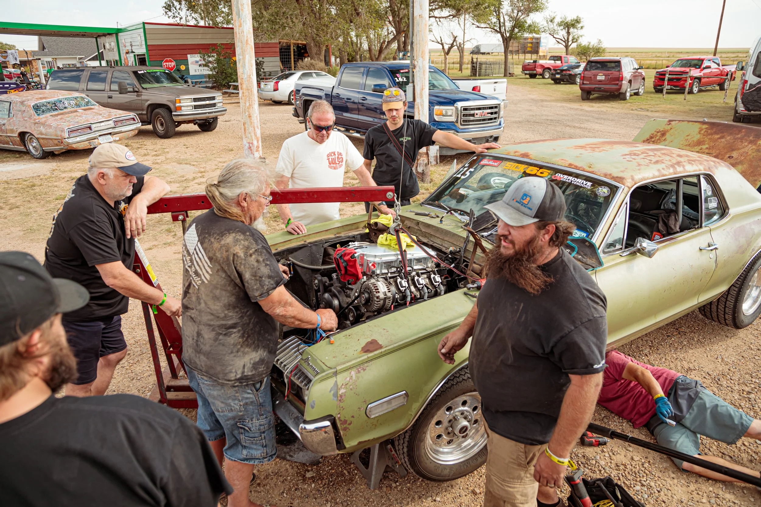 From the Road – Sights of the Second Half as Edelbrock Sick 66